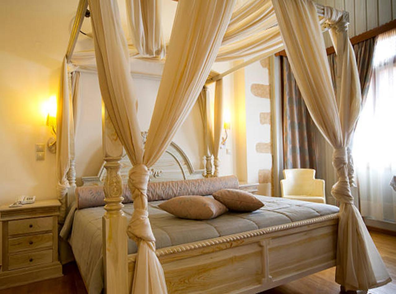 Rosewood Near Delhi Airport 4*