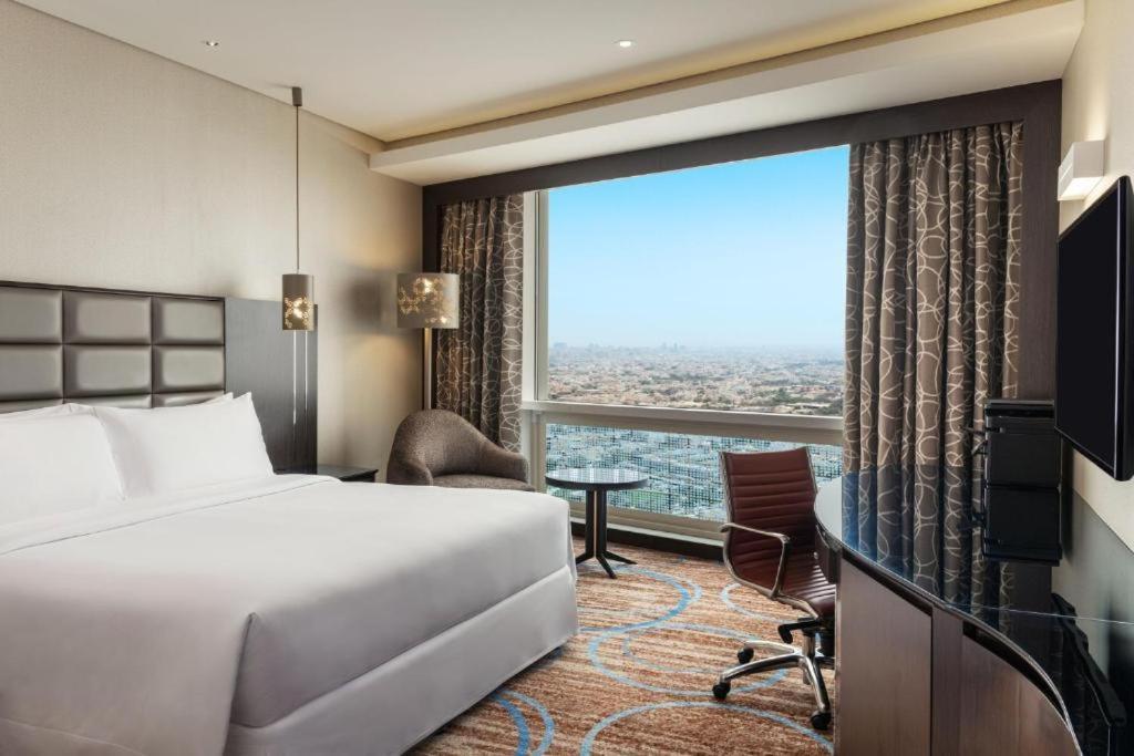 Costaa La Cage Near Delhi Airport By Gross Group 4*