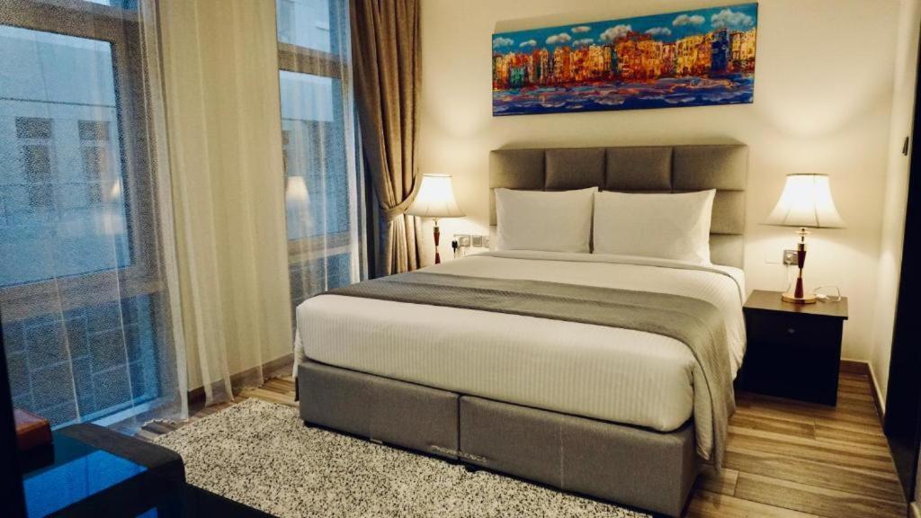 Costaa La Cage Near Delhi Airport By Gross Group Hotel
