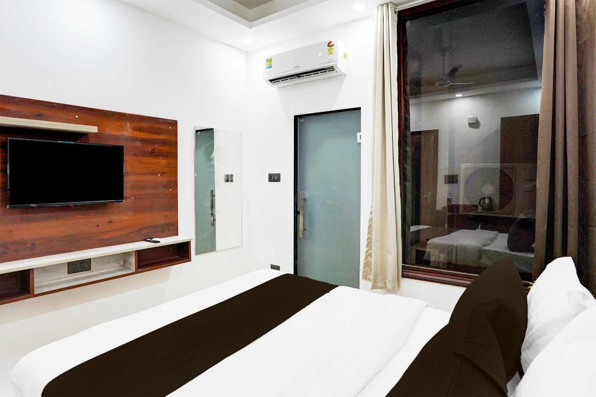 O Global 4* New Delhi