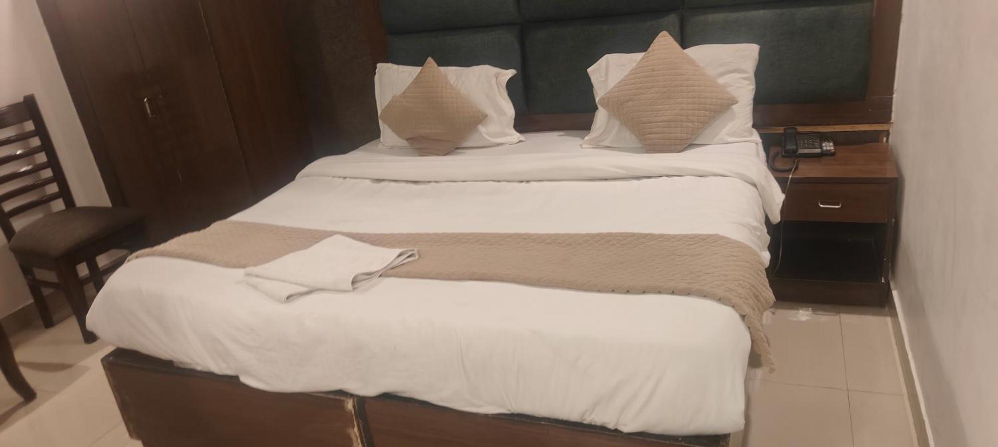 Hotel Grace A Family Near Igi Airport Delhi New Delhi