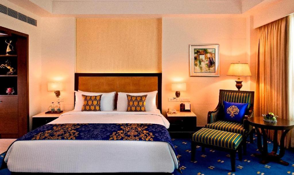 Hotel Cloud International Near Igi Airport New Delhi
