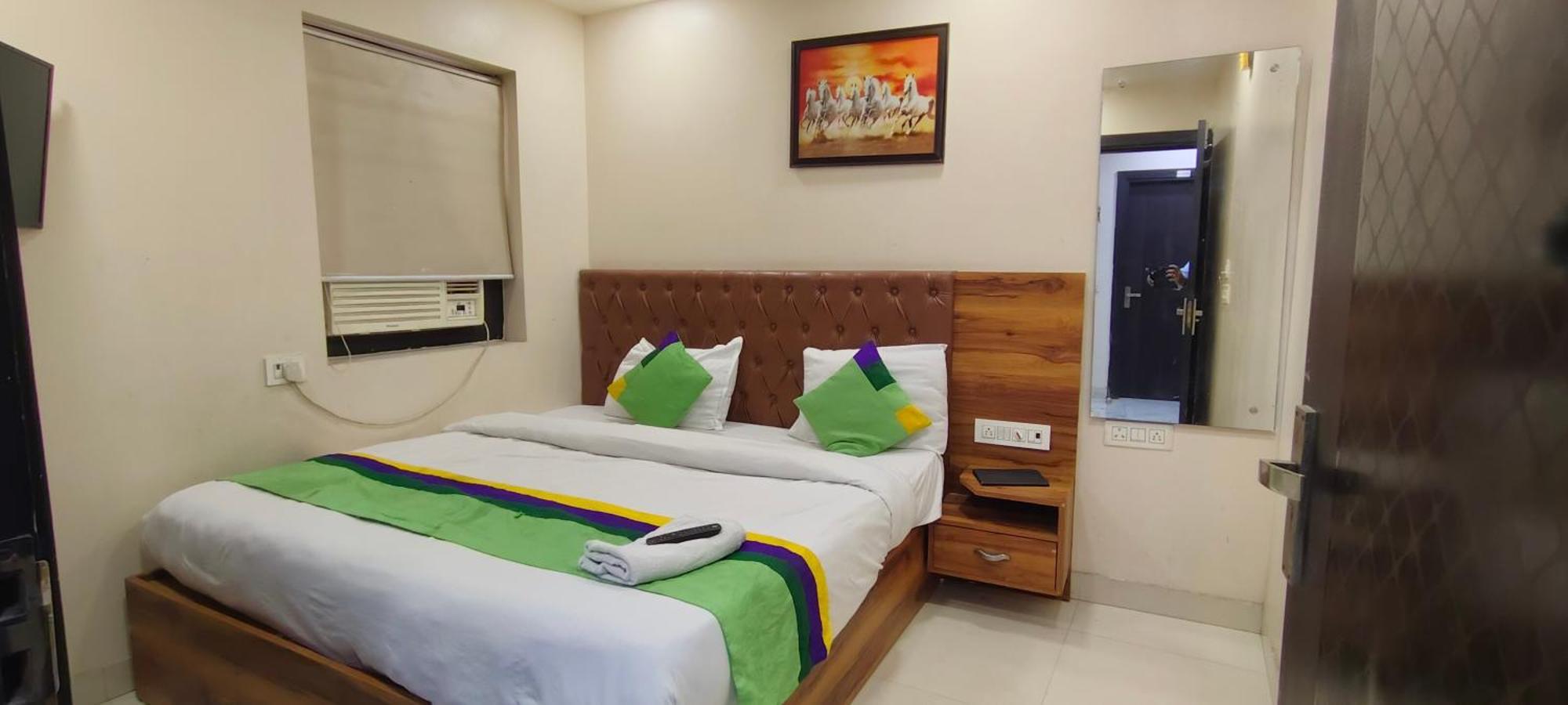 The Greet Pramont Plaza Igi Airport Delhi