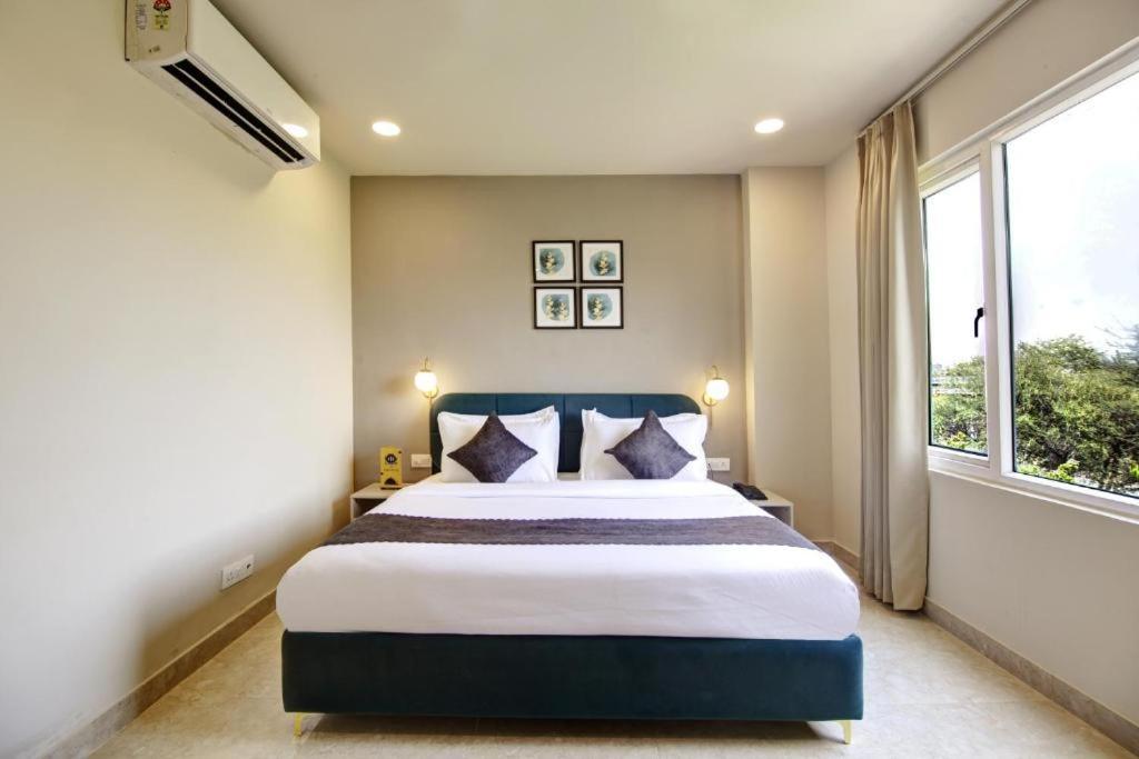 Cloud International Near Igi Airport 4* New Delhi