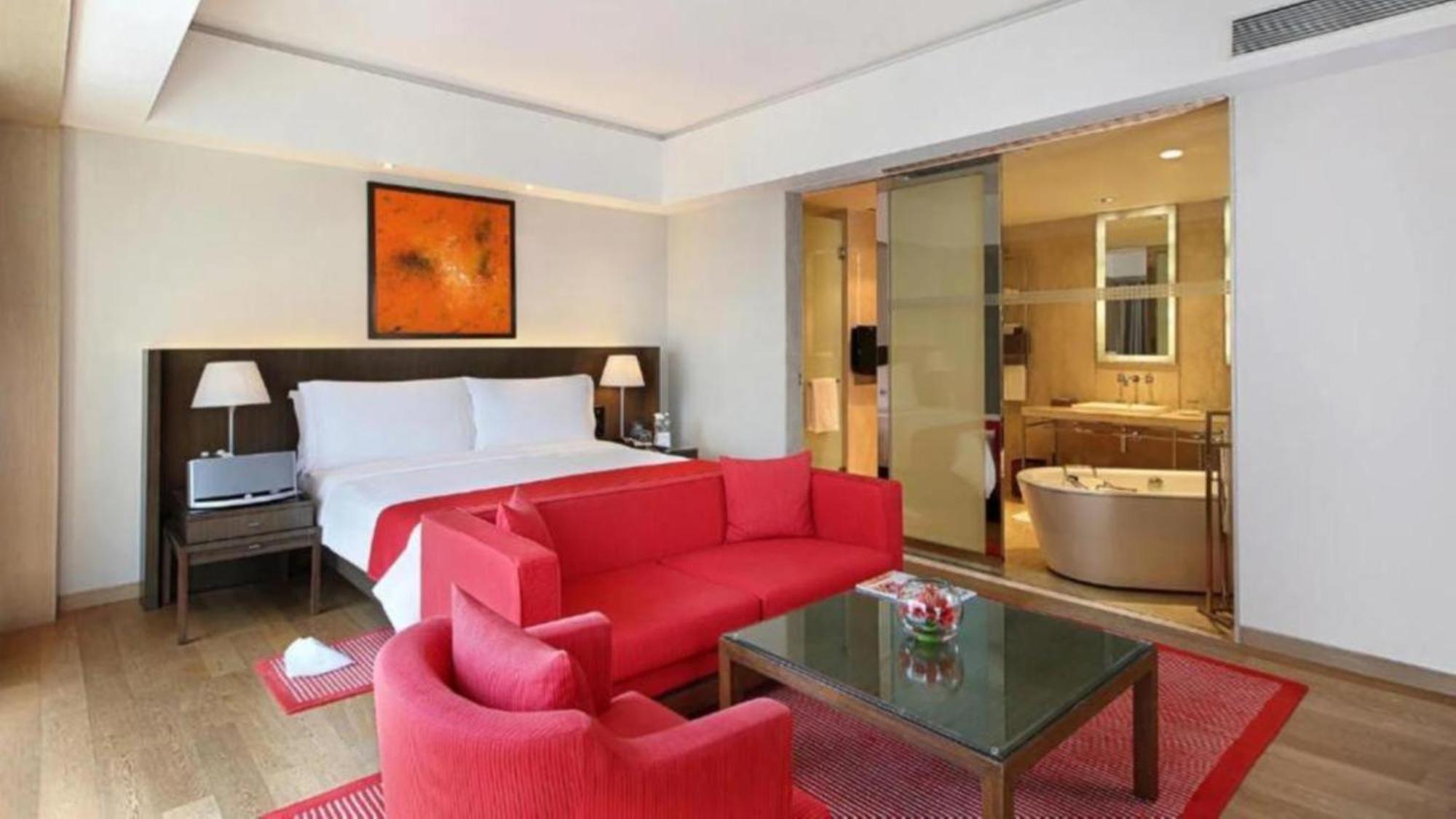 The Grand Seven Near Igi Airport New Delhi