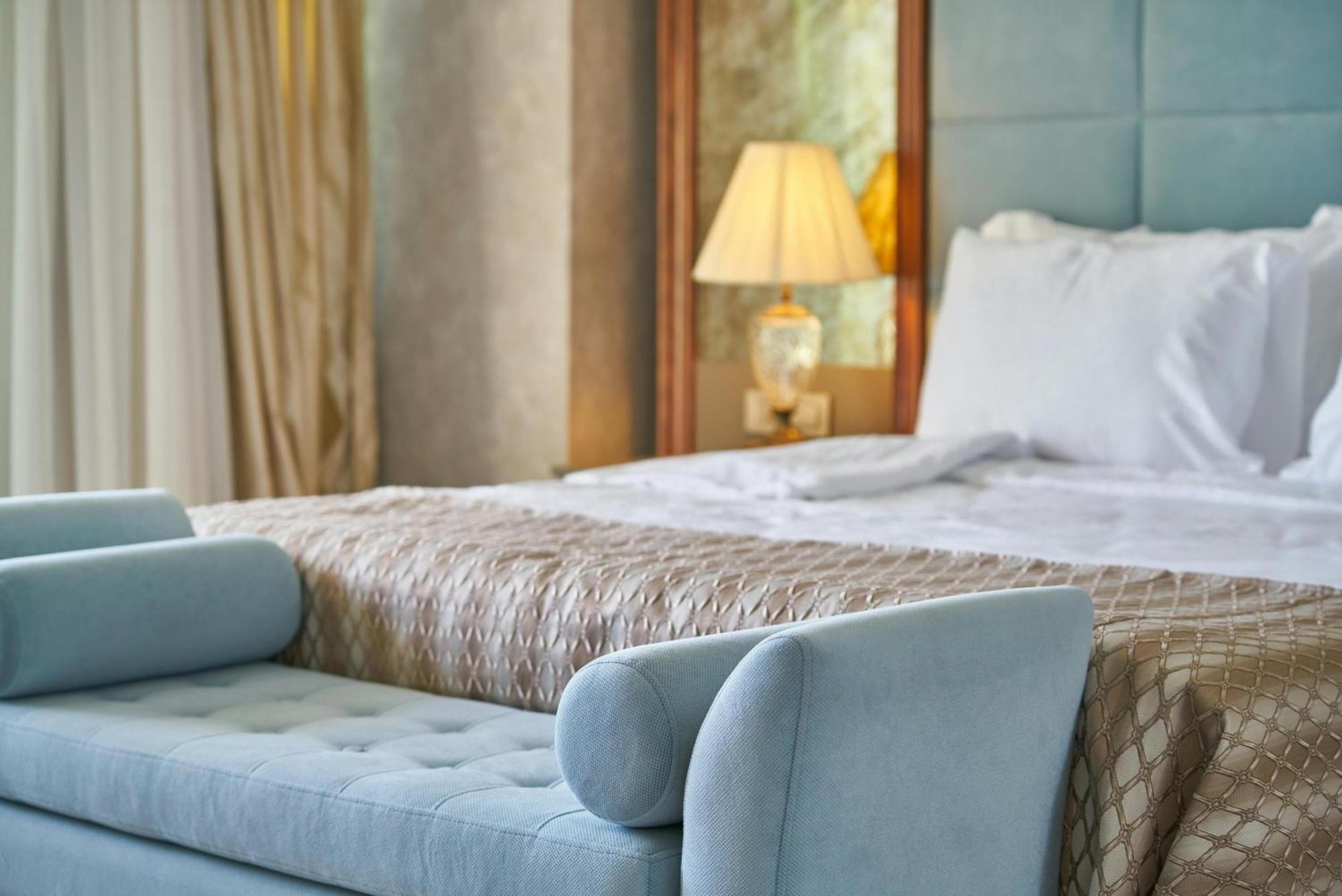 The Grand Seven Near Igi Airport 4* New Delhi