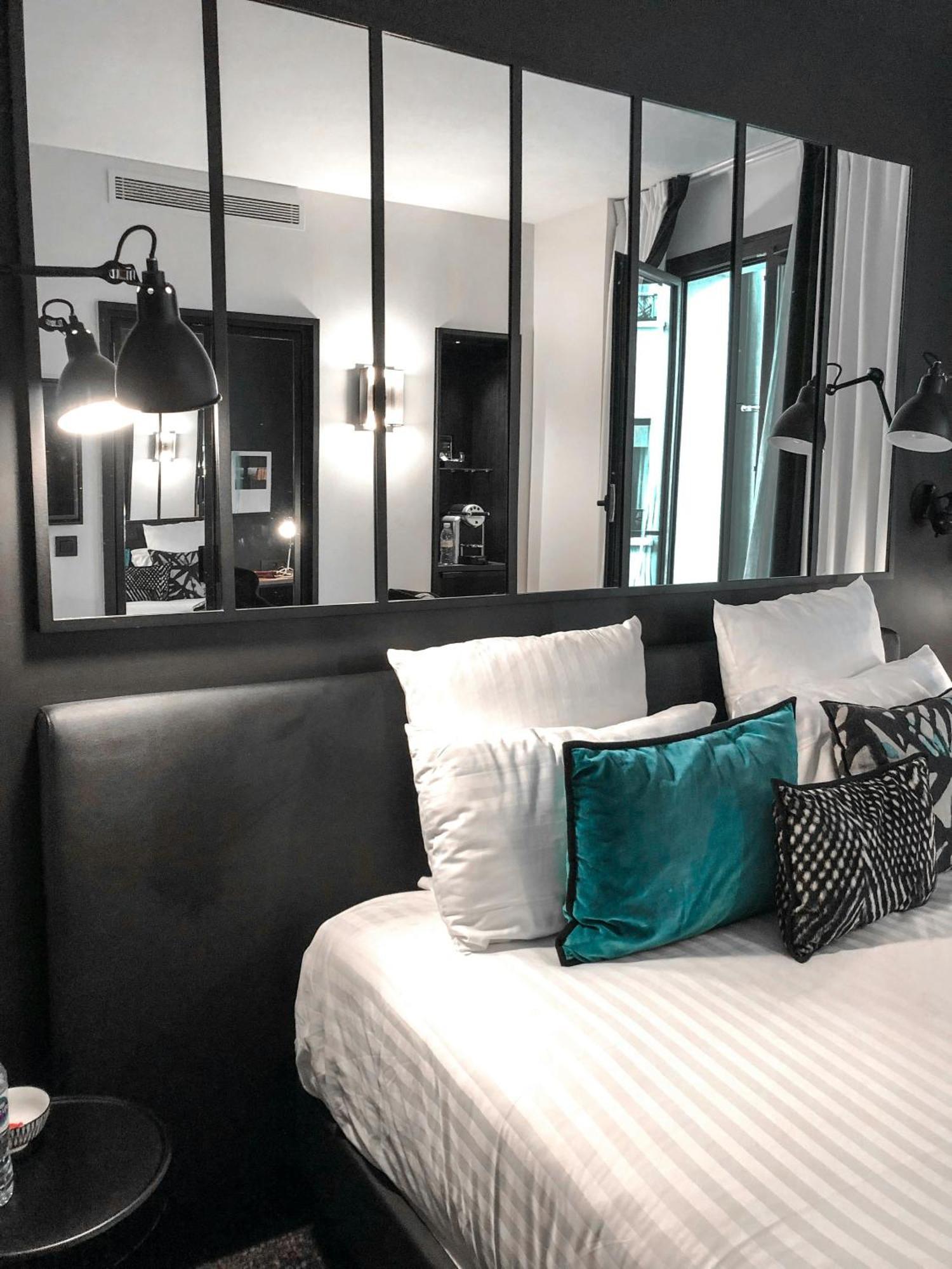 Hotel Grand Empire By R S Group Igi Airport