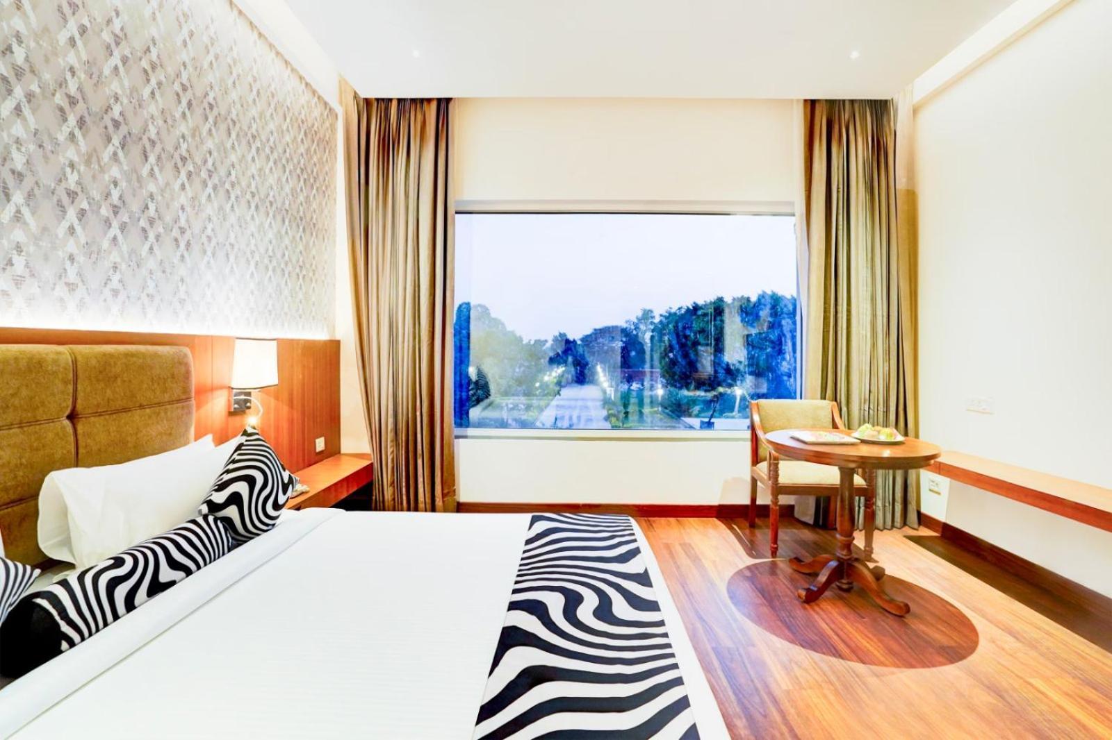 Hotel Tark Plaza A Family Near Igi Airport Delhi