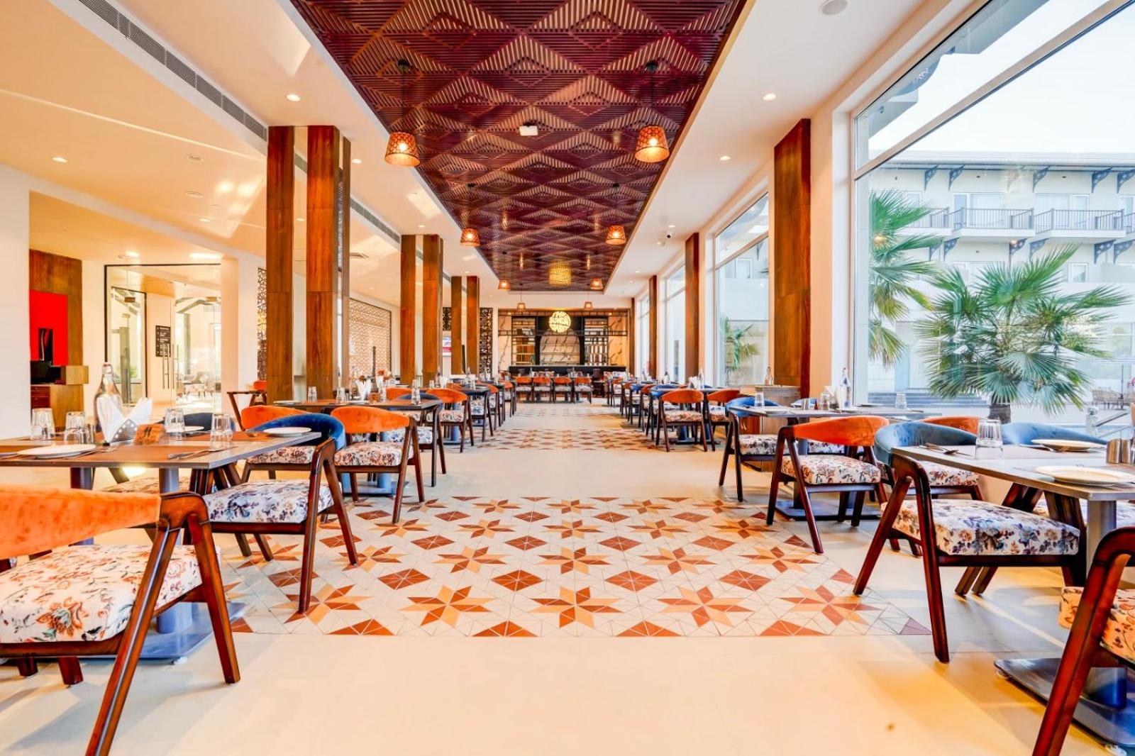 Tark Plaza A Family Near Igi Airport Delhi Hotel 4*