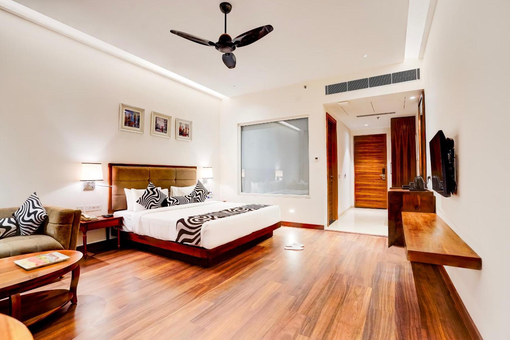Tark Plaza A Family Near Igi Airport Delhi 4* New Delhi
