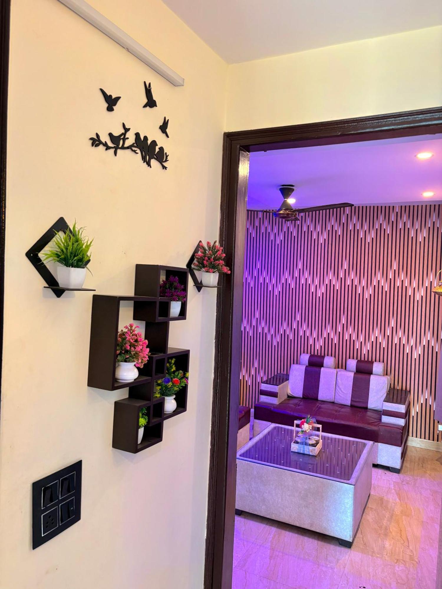 Apartamento Private In Nova Deli