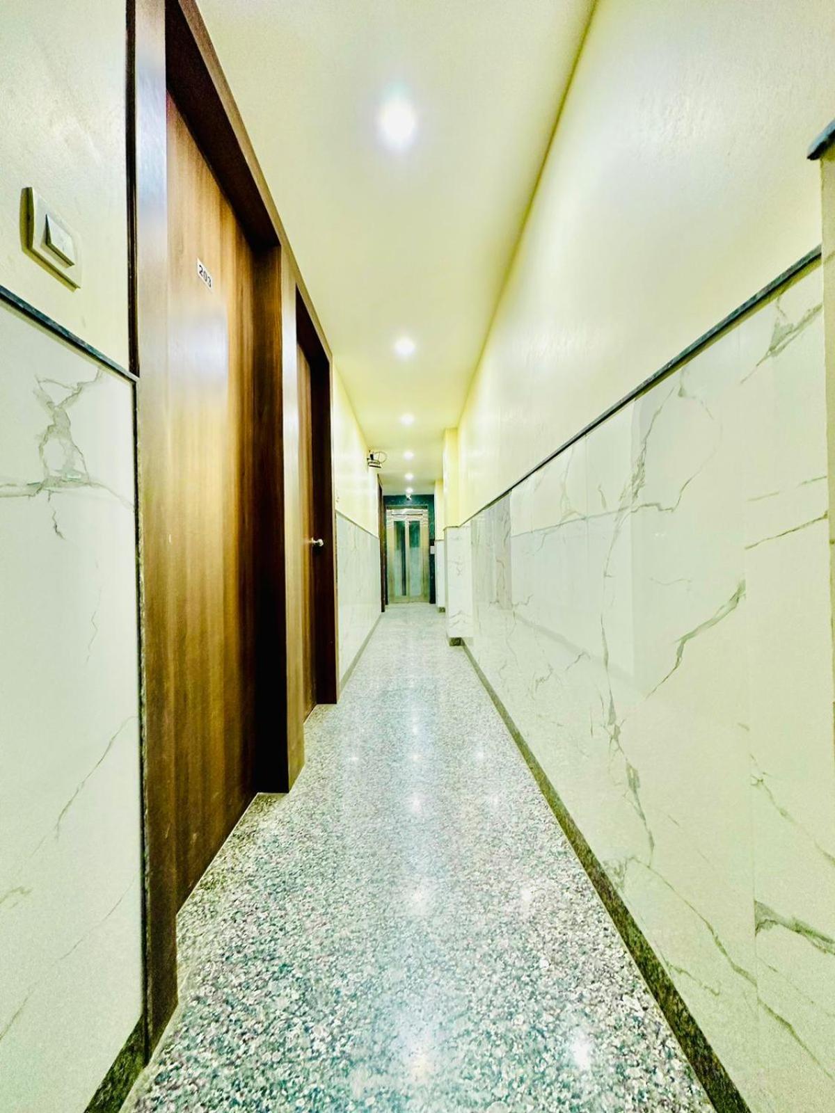 Hotel A Family Luxury Near Igi Airport 4*