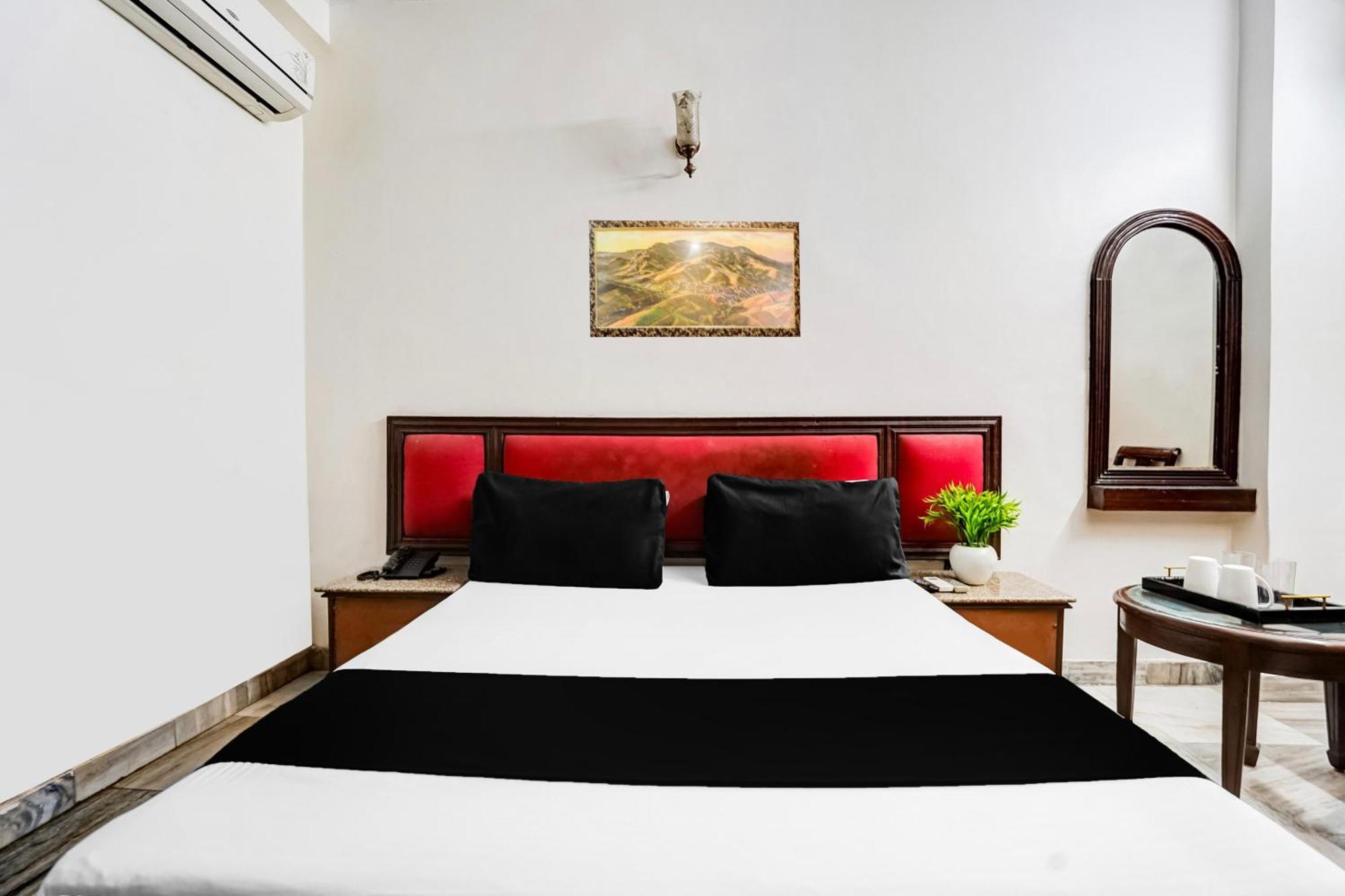 O Paharganj Near Railway Station Formerly Chand Palace Hotel New Delhi