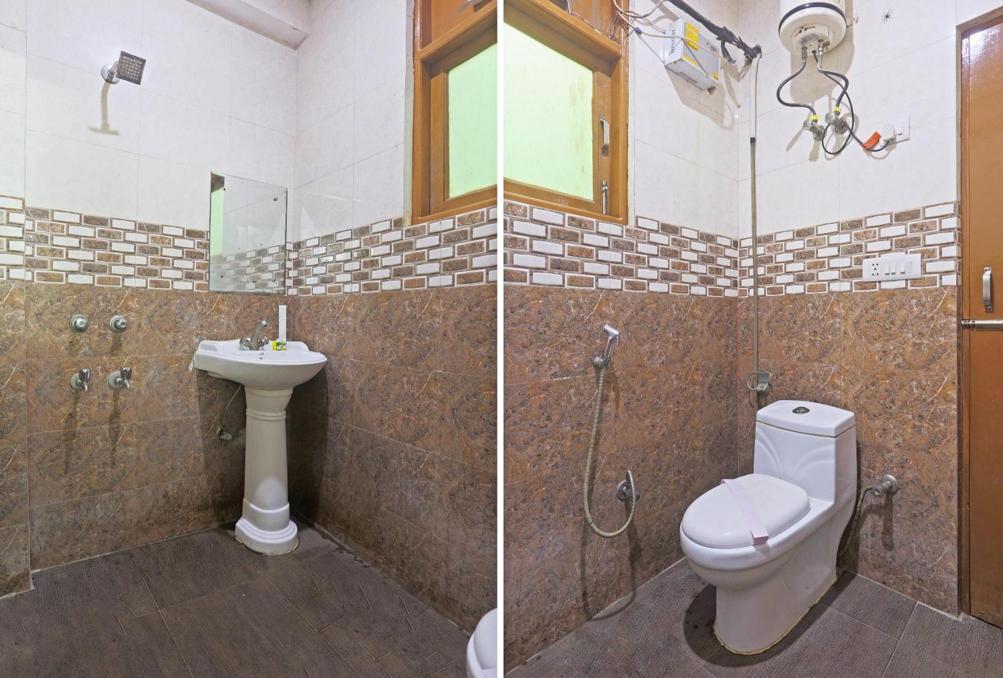 Happy Plaza- Near Delhi International Airport Pkicup Free Hotel 3*
