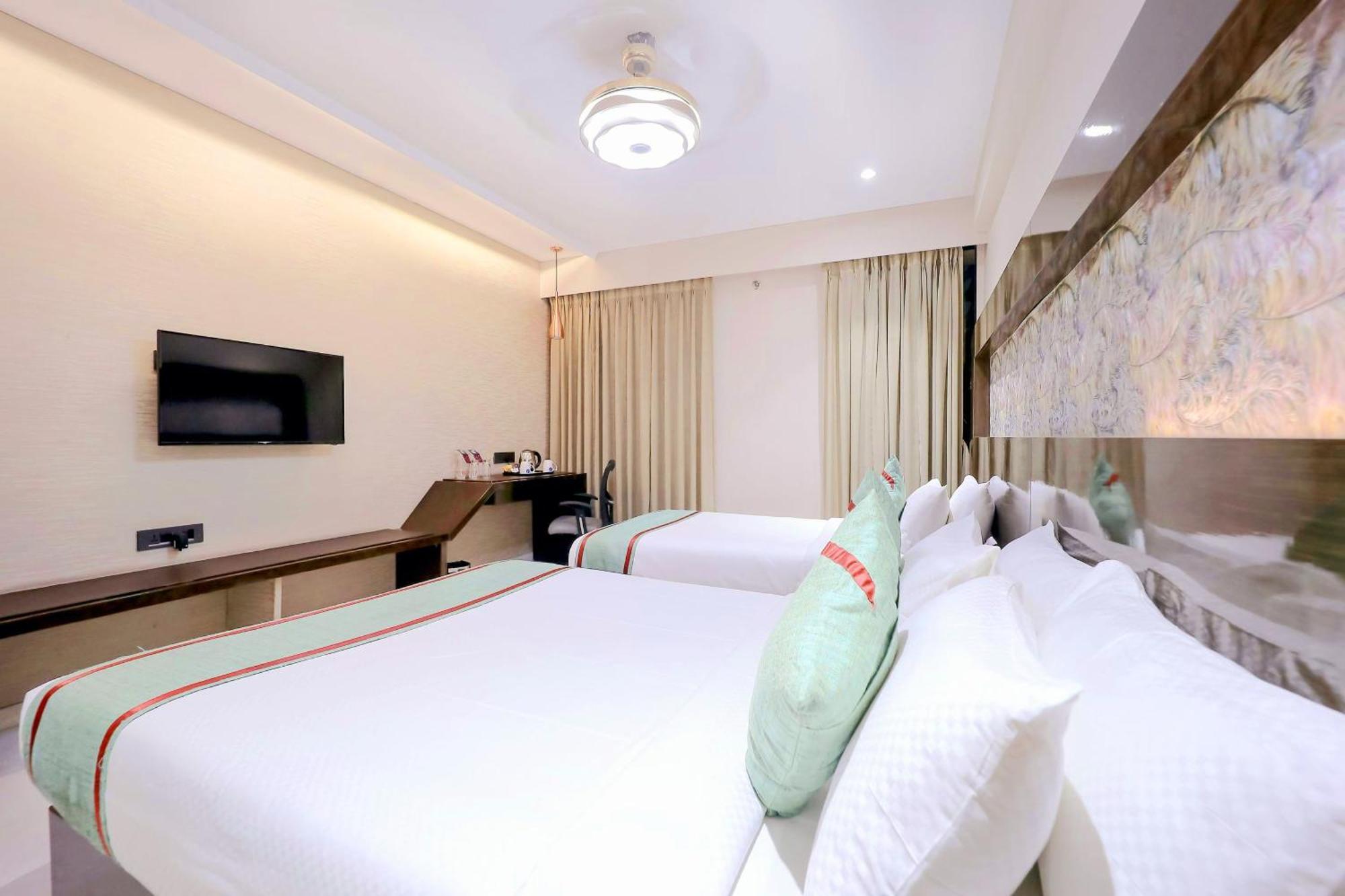 Hotel Ramida Plaza At Delhi Airport