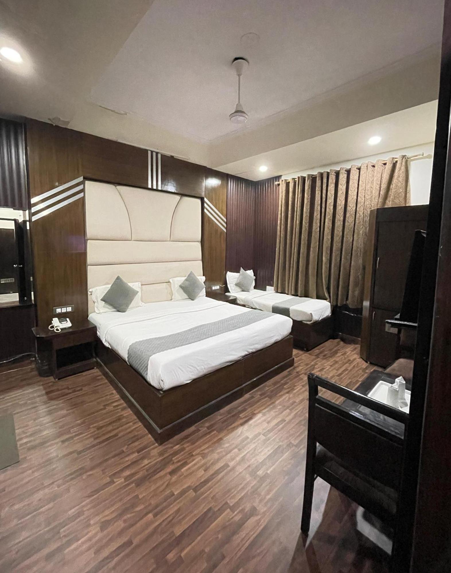 Hotel Radiance 3*