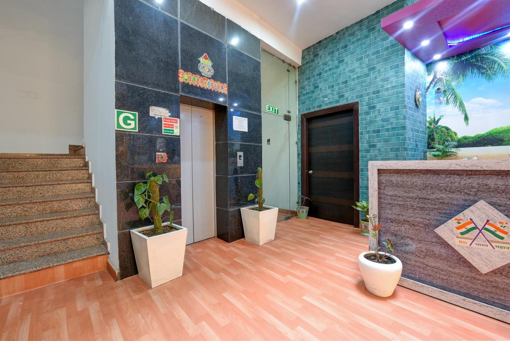 Palm Emerald A Family Near Delhi Airport T3 Hotel