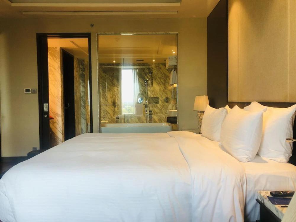 Hotel Grand New Delhi