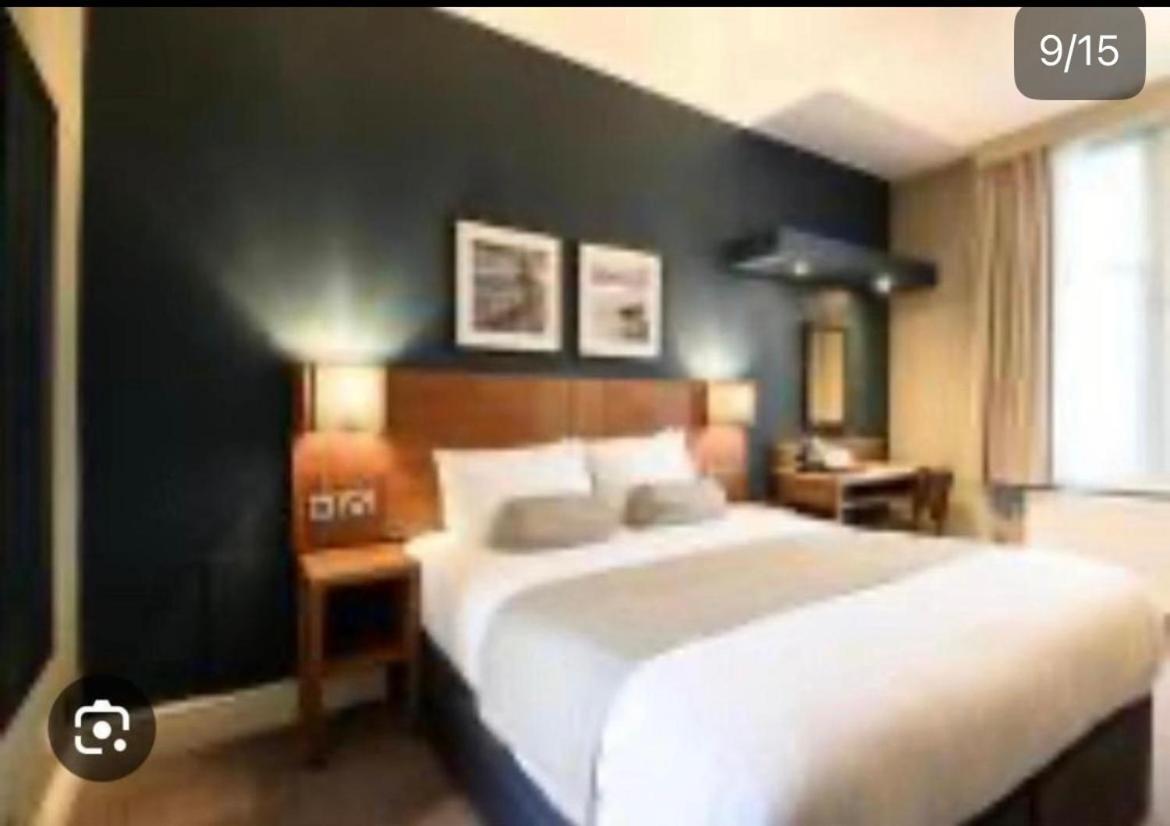 Hotel De Moon Residency-National Highway-8, Mahipalpur, Hotel 3*