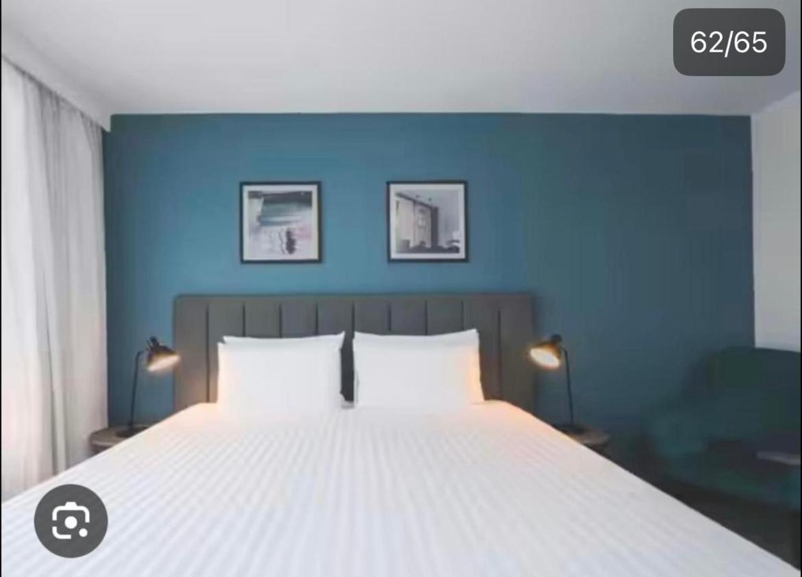 Hotel Hotel De Moon Residency-National Highway-8, Mahipalpur,