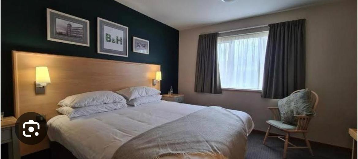 Hotel Hotel De Moon Residency-National Highway-8, Mahipalpur,