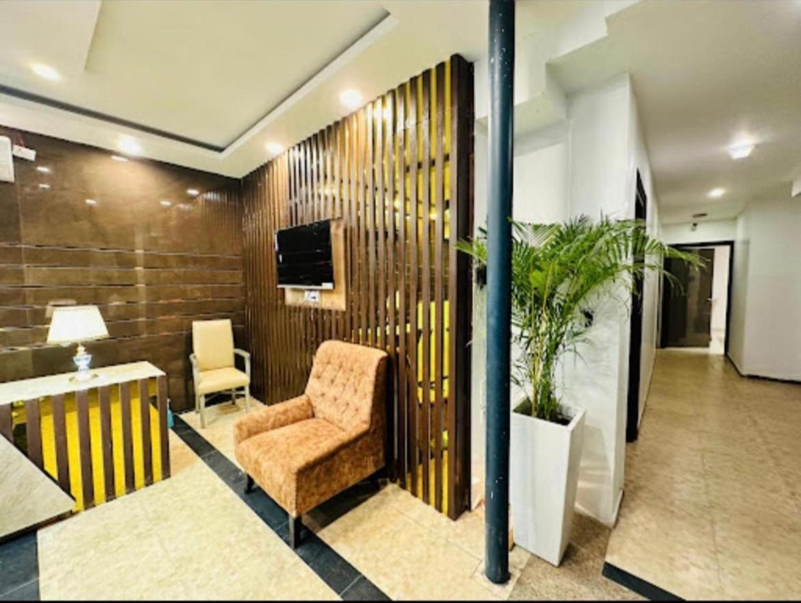 Hotel De Moon Residency-National Highway-8, Mahipalpur, 3* New Delhi