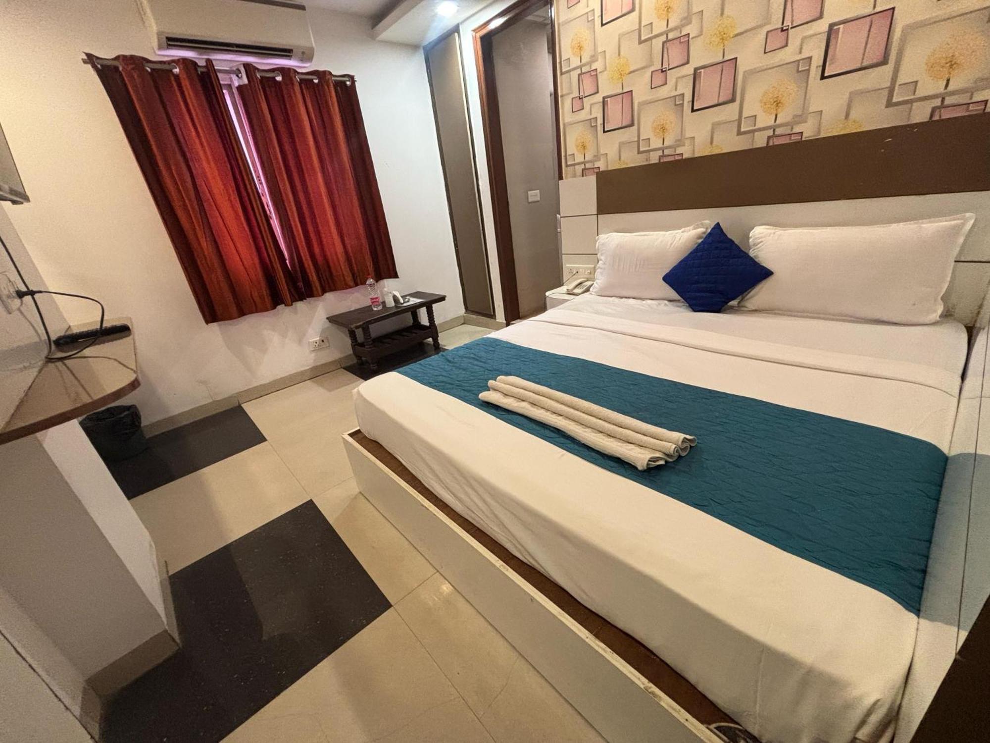 Hotel Park Suites At Airport *