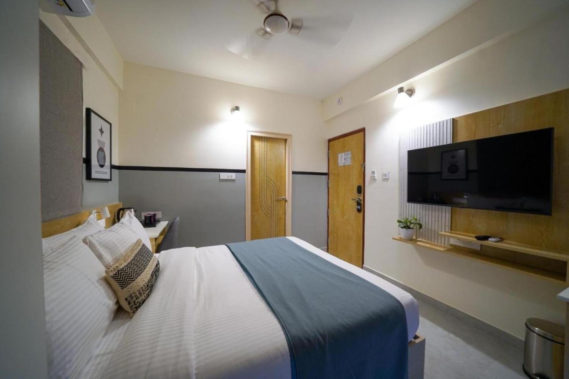 Grace Plaza Delhi Hotel