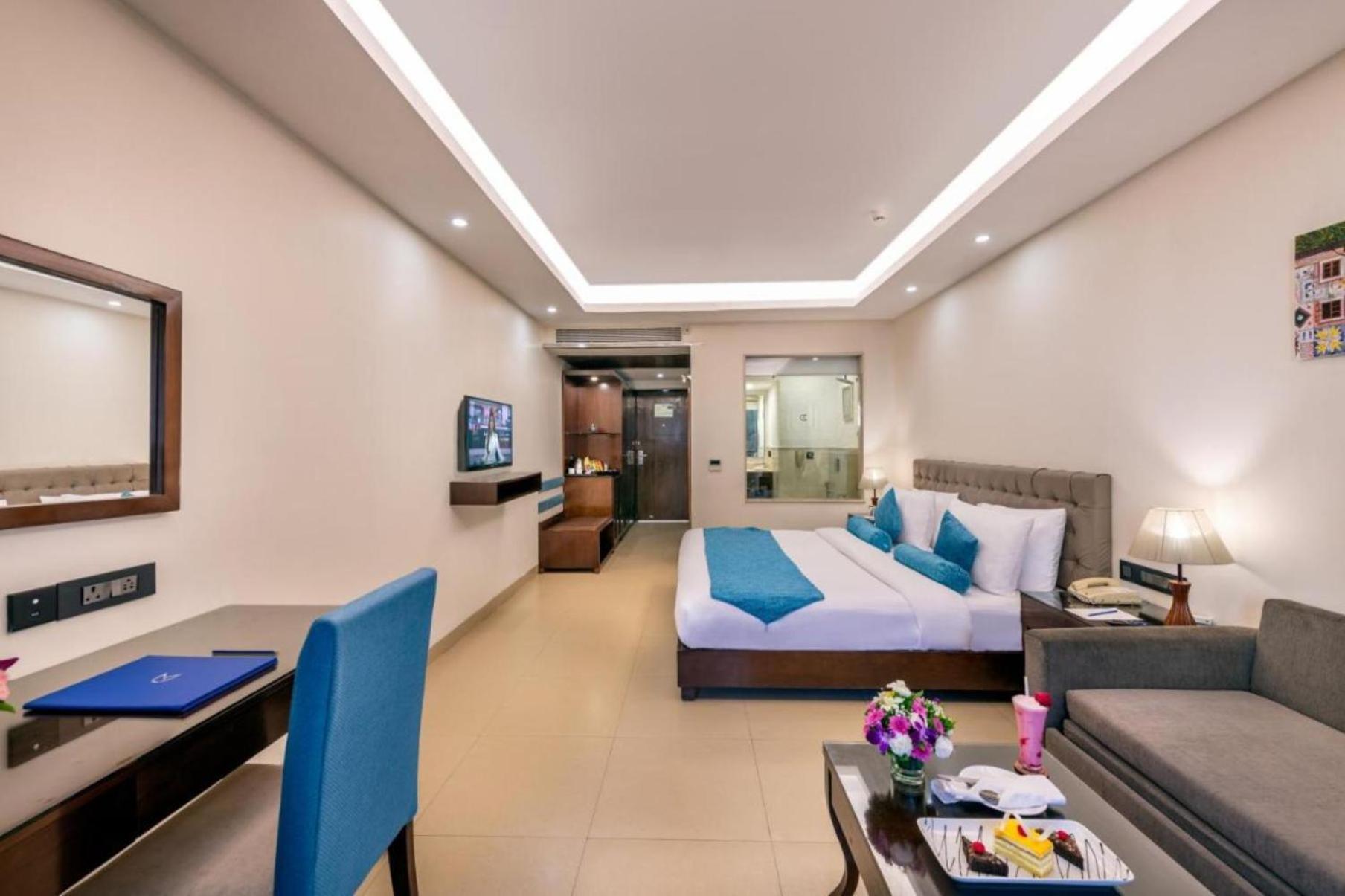 Hotel Grace Plaza Delhi 4*