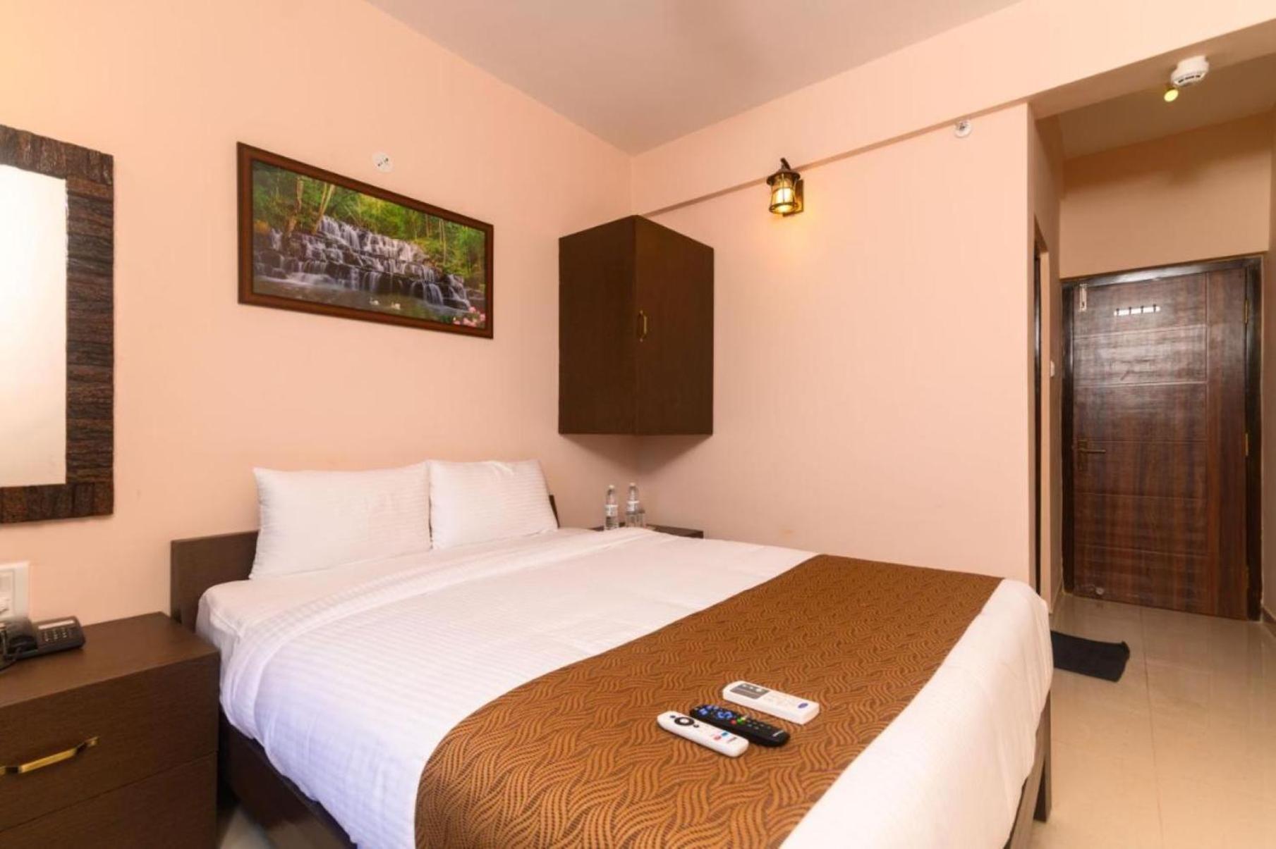 Grace Plaza Delhi Hotel