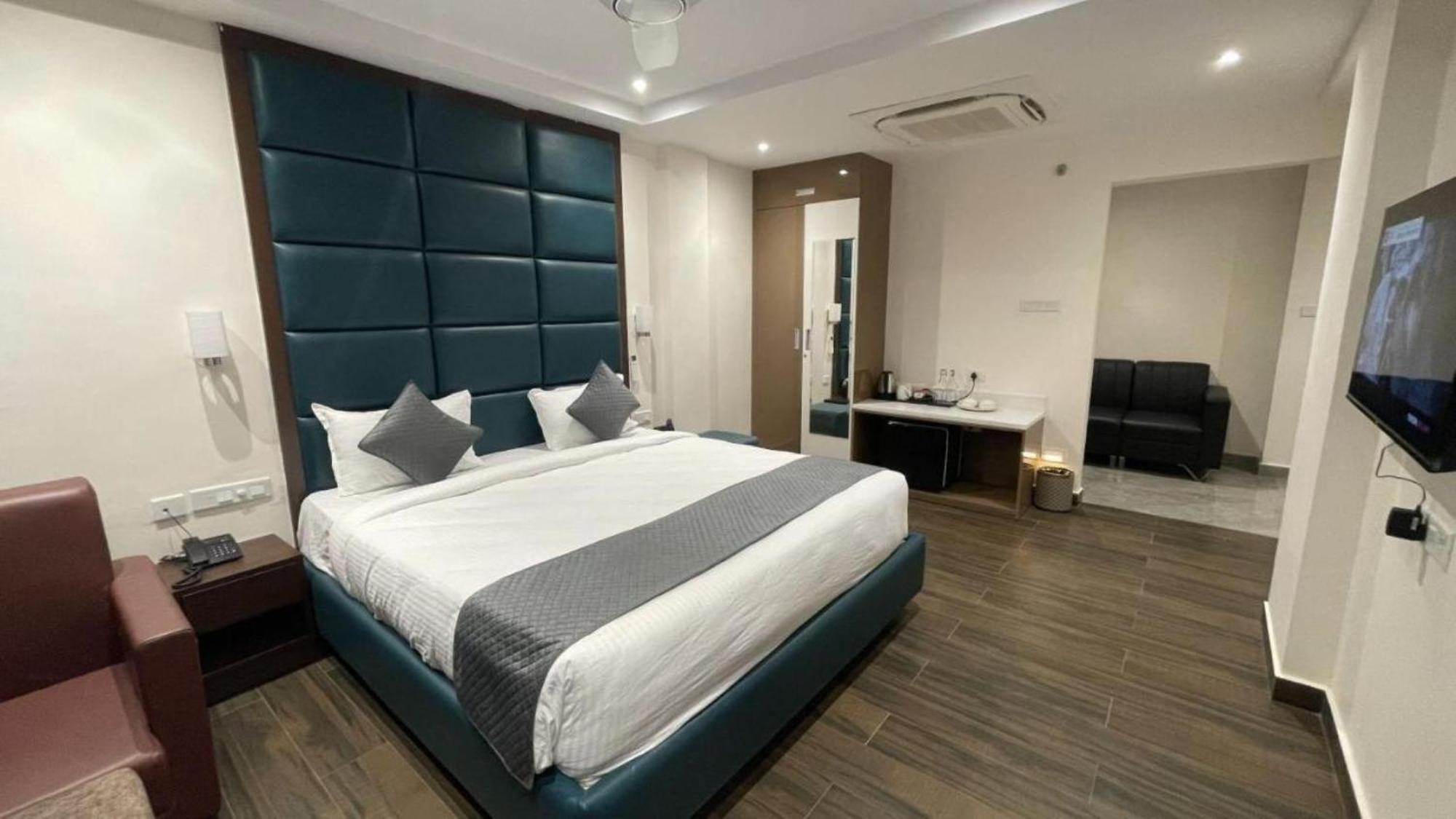 Grace A Family Near Igi Airport Delhi 4* New Delhi