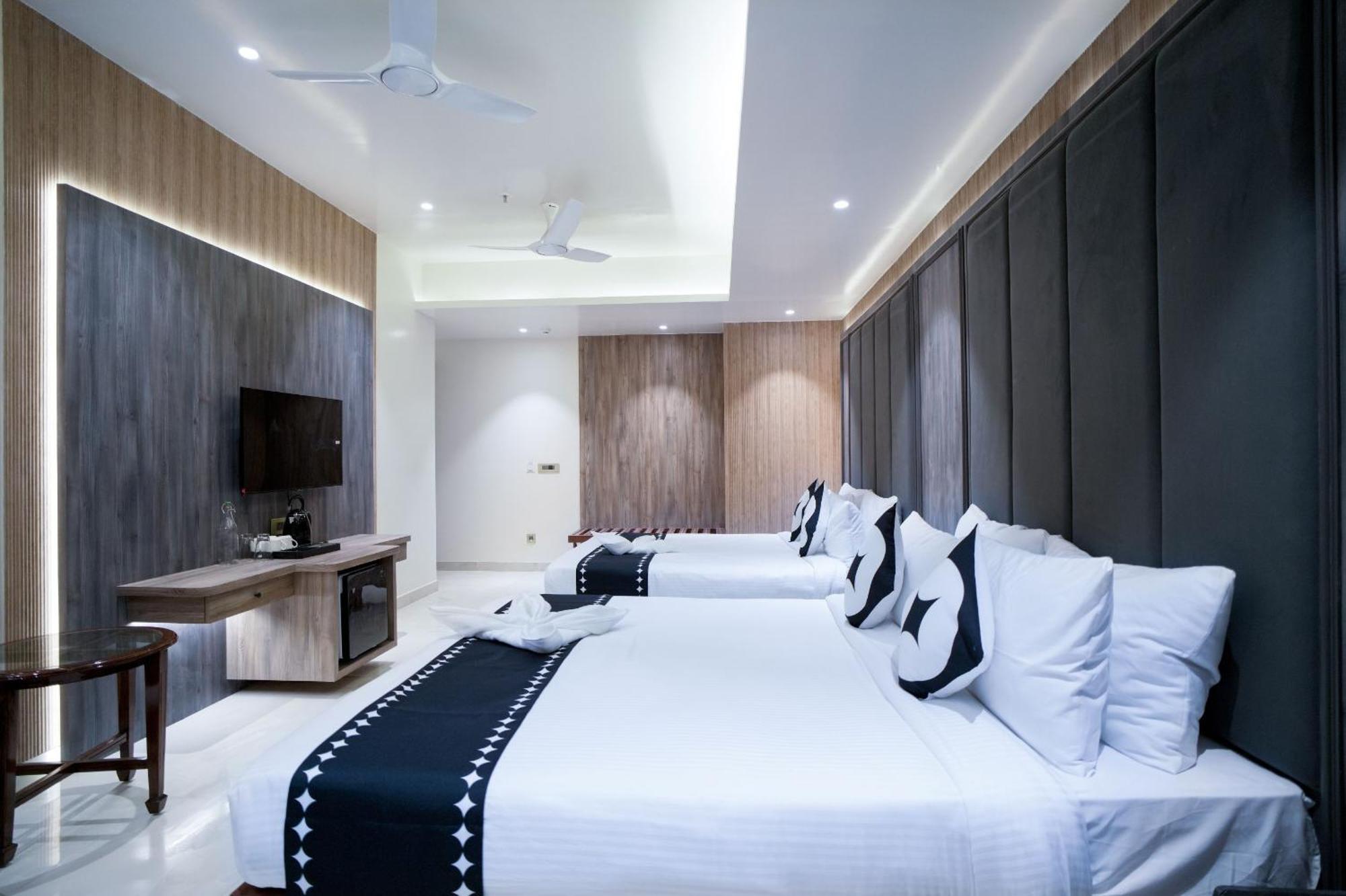 Hotel Grand