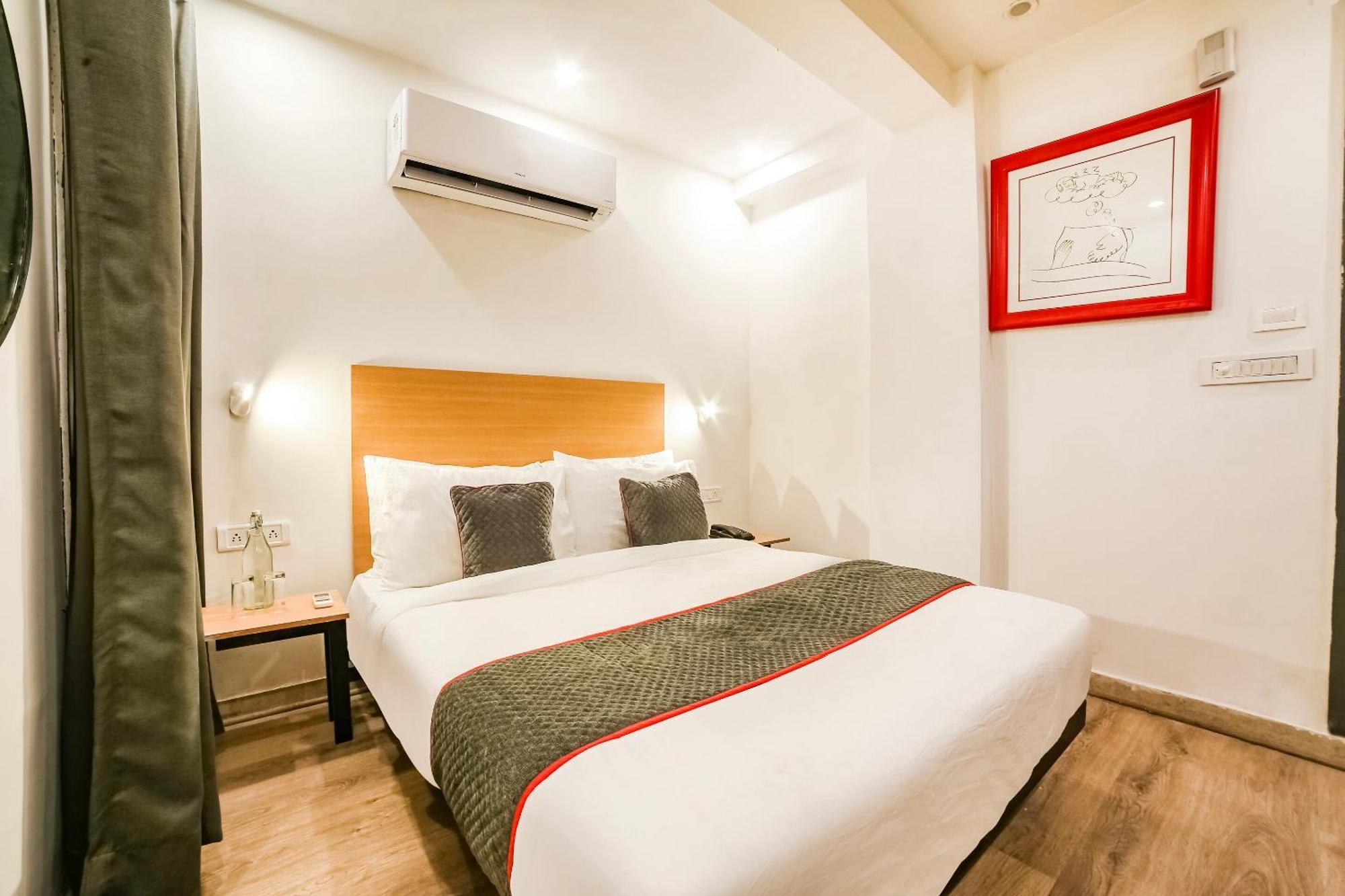 Hotel Super O Nawada Metro