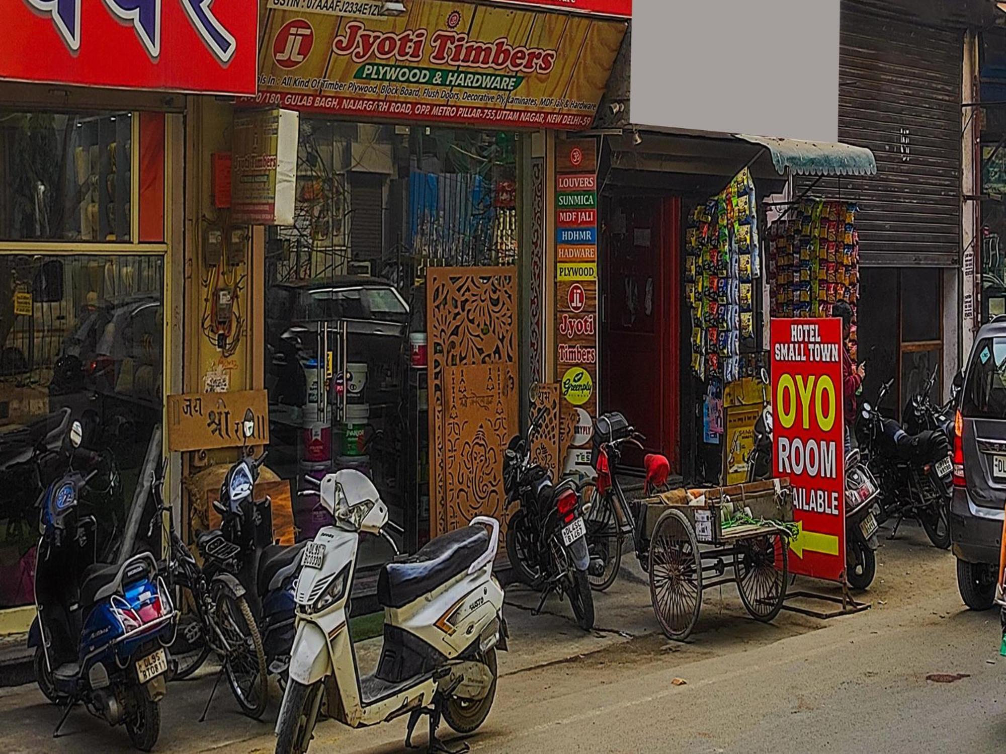 O Small Town 4* Najafgarh