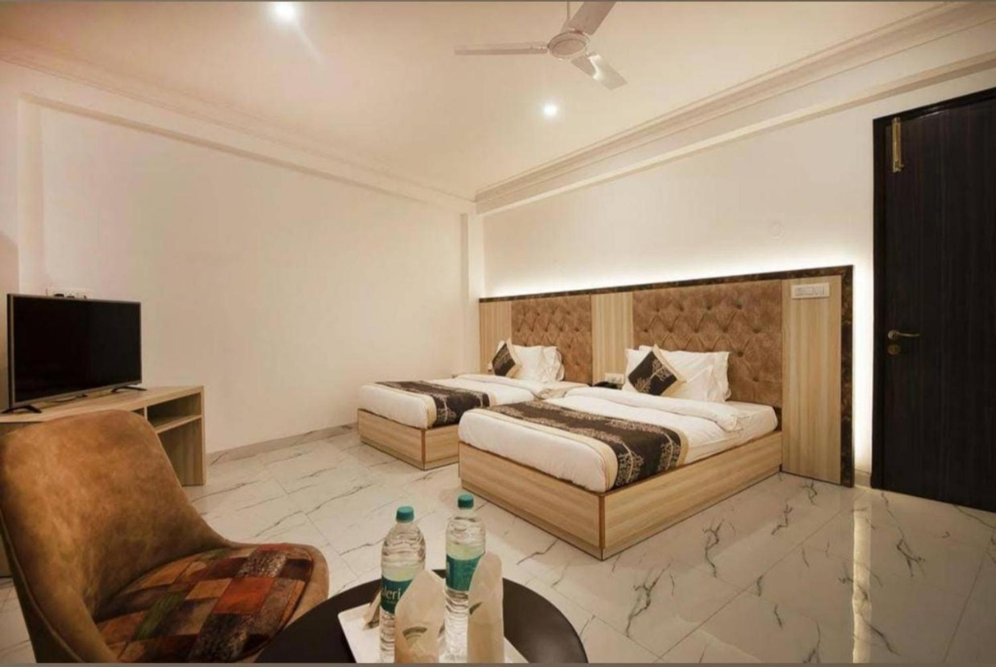 Almora Delhi International Airport With - Free Airport Drop 3* Nova Deli