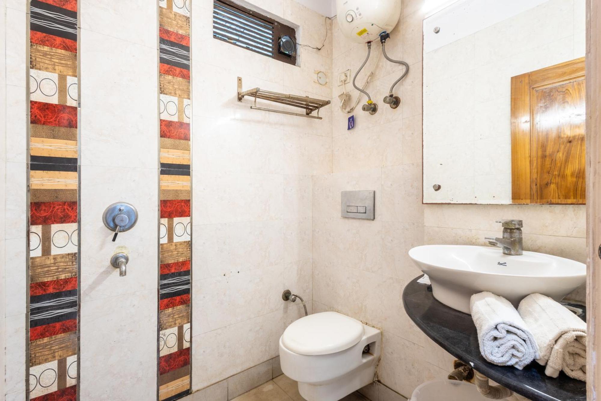 Hotel Garden View Karol Bagh 3*