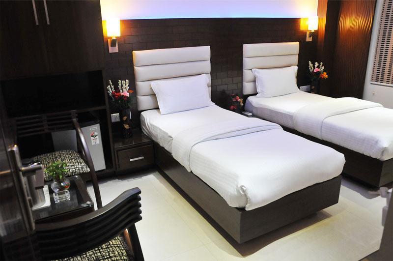 High 5 Land Hotel 2*