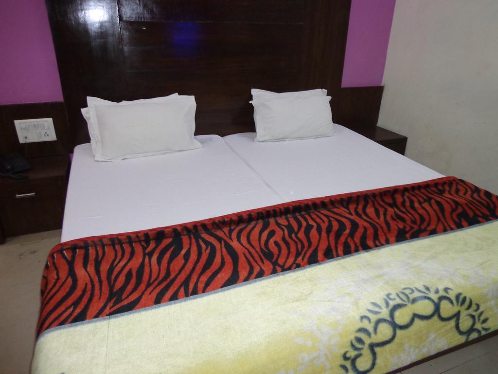 Saina International New Delhi