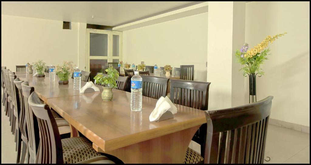 Airport Noratan Palace Hotel Nova Deli