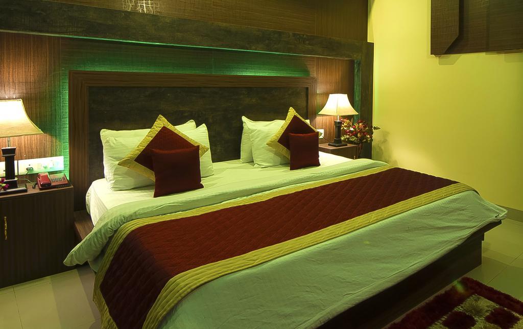 Airport Vishal Residency Hotel New Delhi