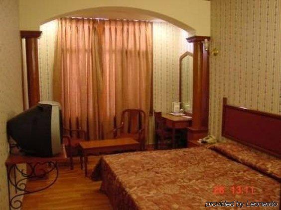 Hotel New Haven Greater Kailash - Local Id's Accepted