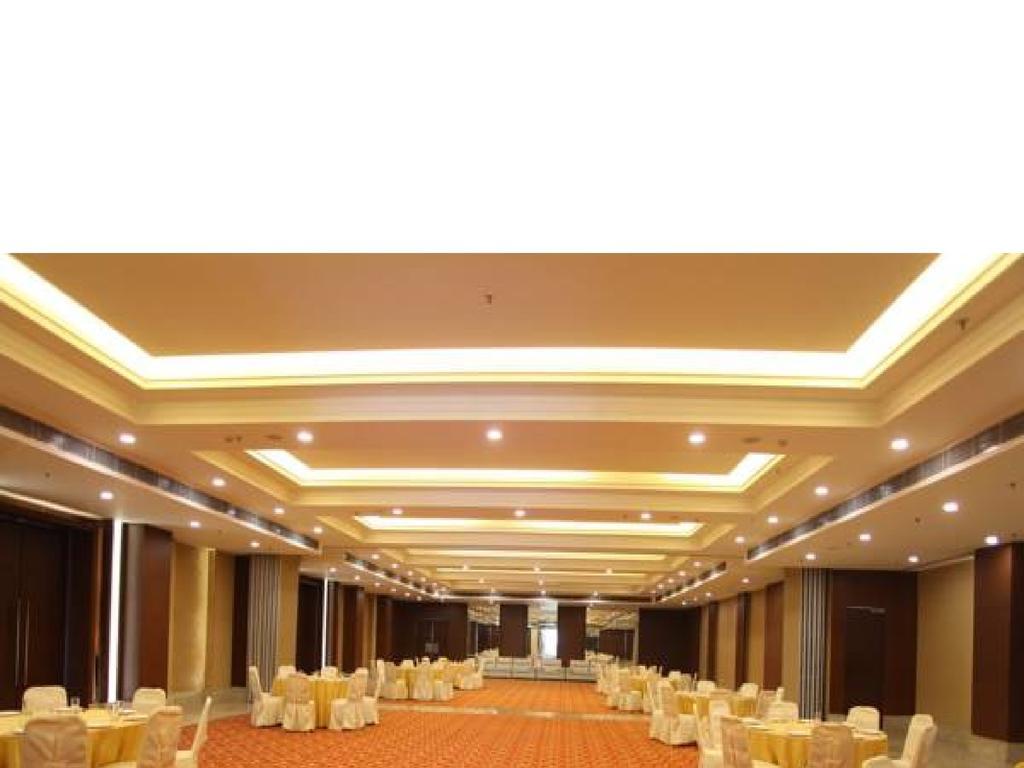 Hotel Ramada By Wyndham New Pitampura