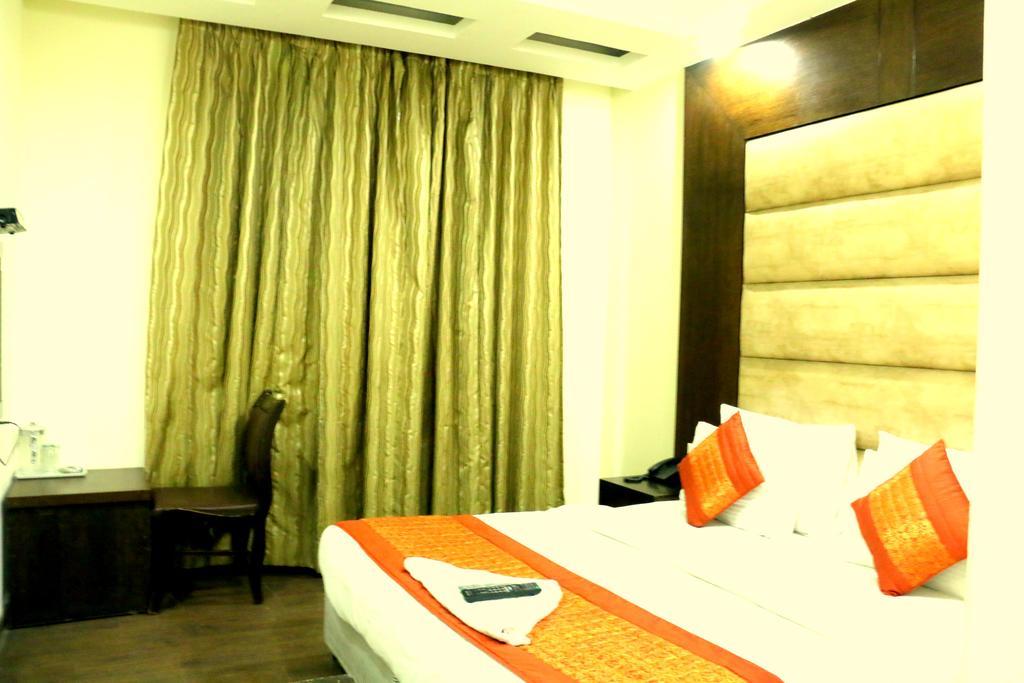 Hotel Benz International 3*