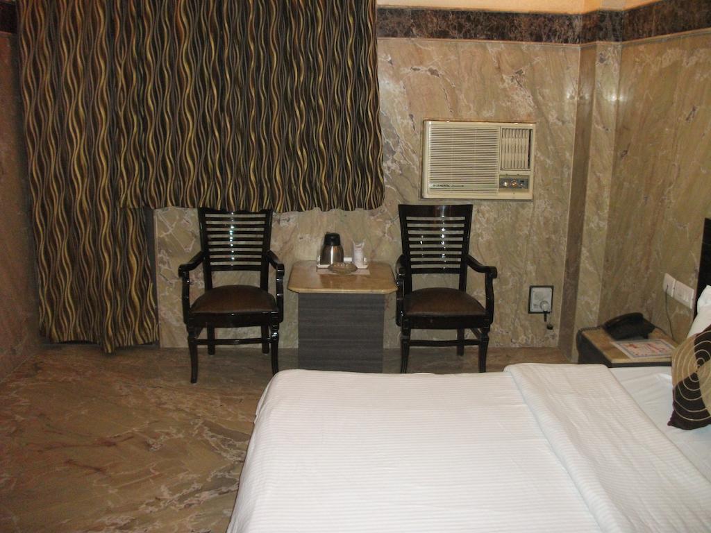 Hotel Maank Delhi (National Capital Territory of India)