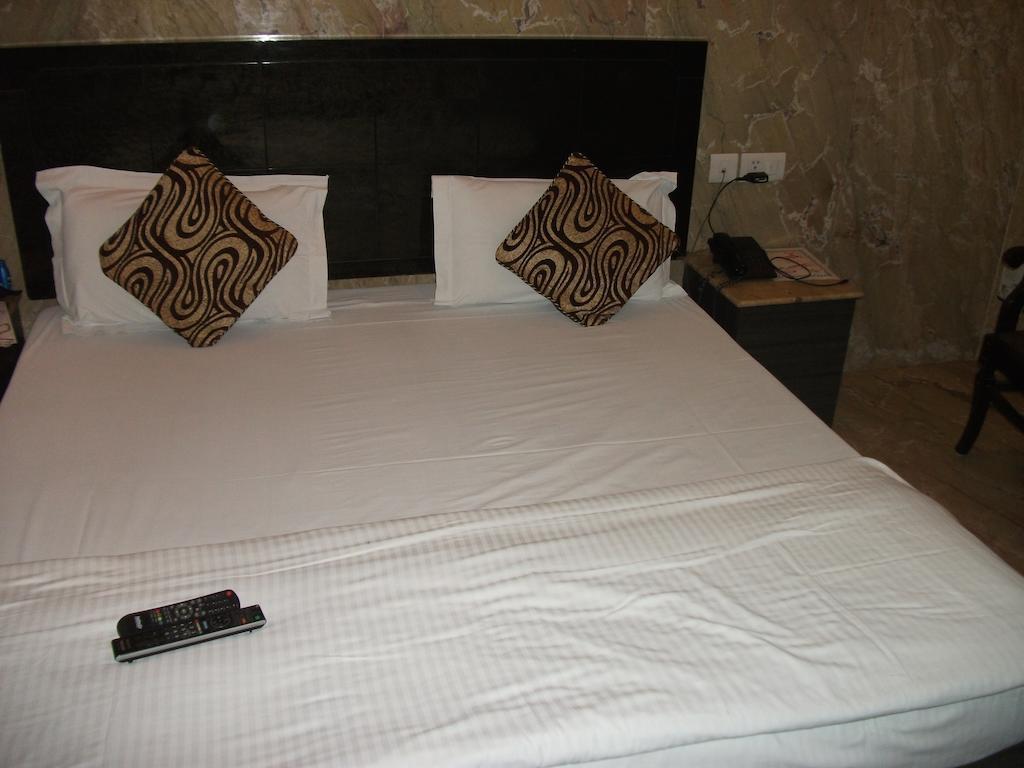 Hotel Maank 3*