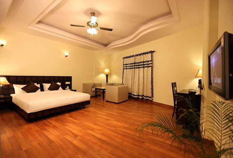 Hotel The Class, Delhi Airport New Delhi