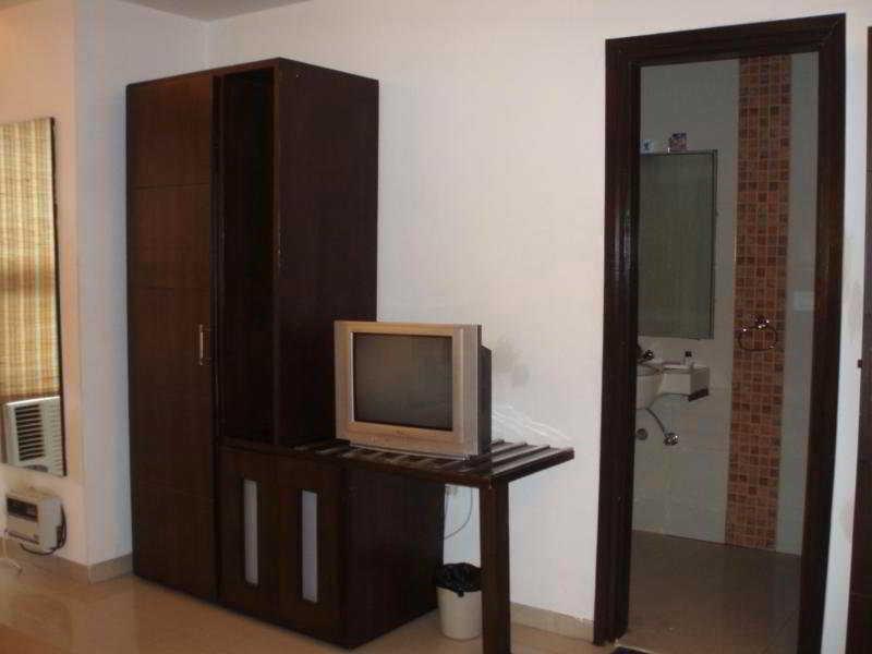 Hotel O Grand Peepal 4*