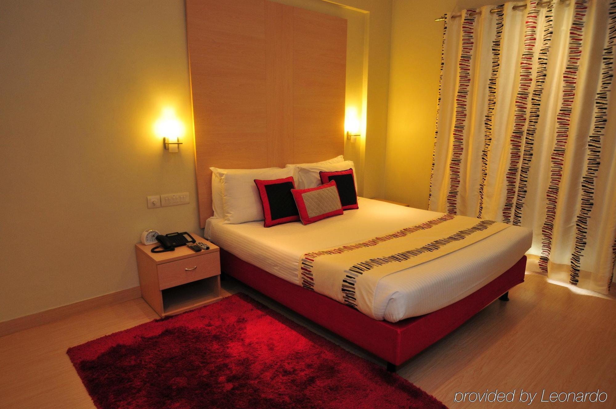 Avalon Courtyard Hotel New Delhi