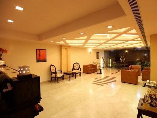 The Class, Delhi Airport Hotel 3*