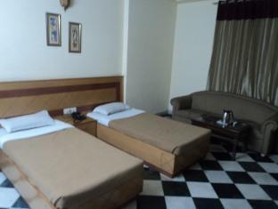 Blue Bell - Karol Bagh New 3*